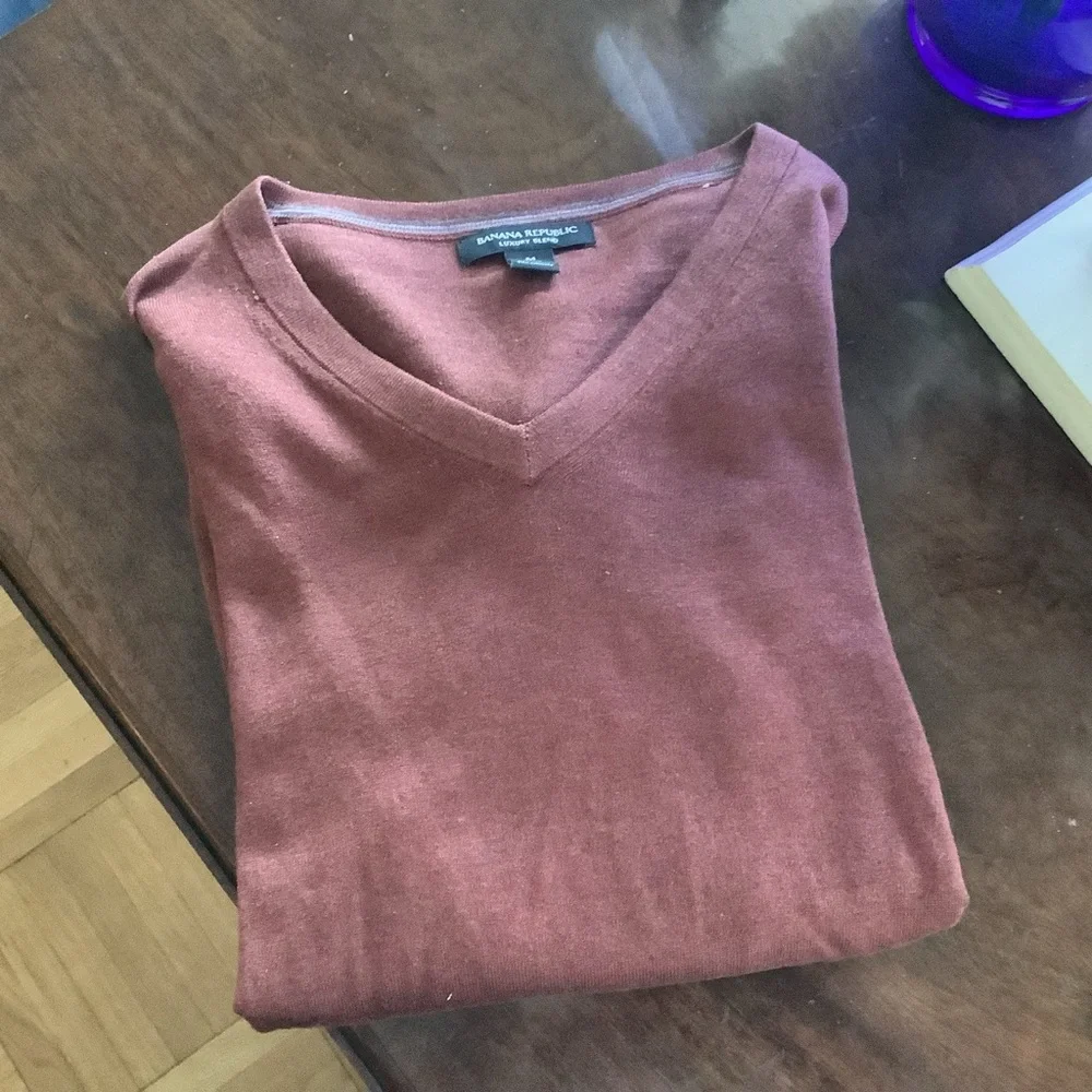 Banana Republic Luxury Blend V Neck Sweater Silk Cashmere Blend Men’s Med